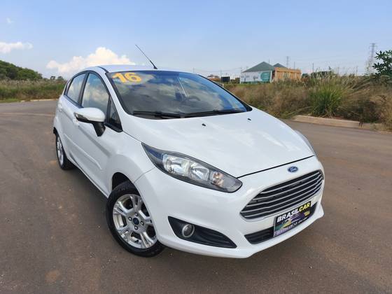FORD FIESTA 1.6 SE HATCH 16V FLEX 4P POWERSHIFT